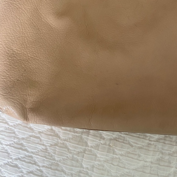 Cuyana crossbody/shoulder bag - Picture 7 of 9